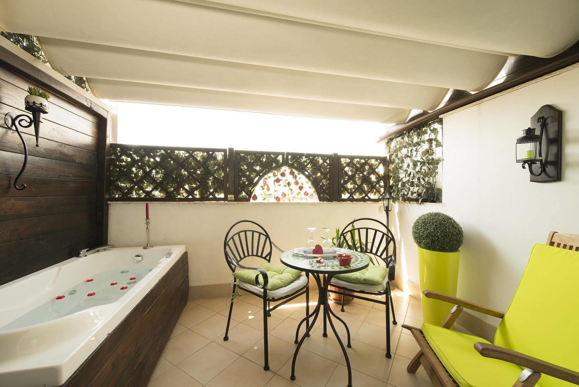 Suites Roma Tiburtina Luaran gambar